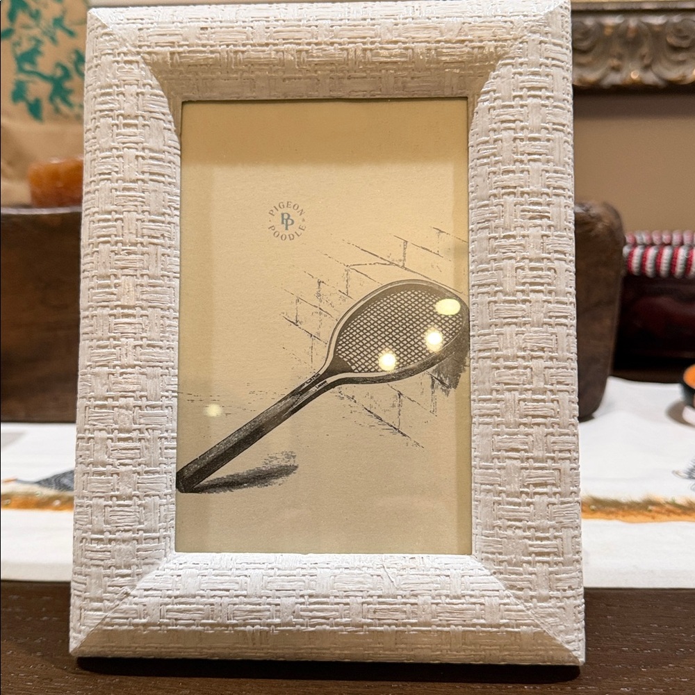 Gorgeous “Pigeon & Poodle” Faux Rattan NIB Picture Frame